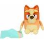 Bluey Sleepy Time Peluche de 32cm Bingo con Manta Presiona el Abdomen Escuchar 7 Frases Divertidas